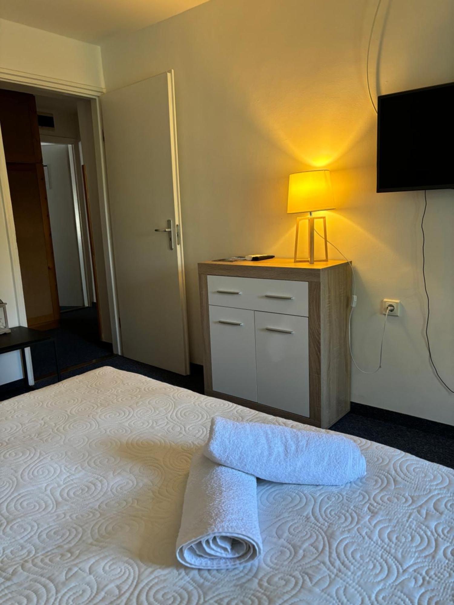 Sziget23 Hotel Ábrahámhegy Екстериор снимка