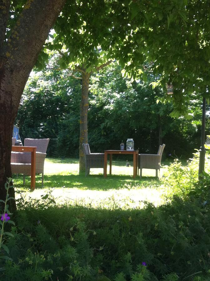 Sziget23 Hotel Ábrahámhegy Екстериор снимка